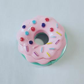 DONUT-5